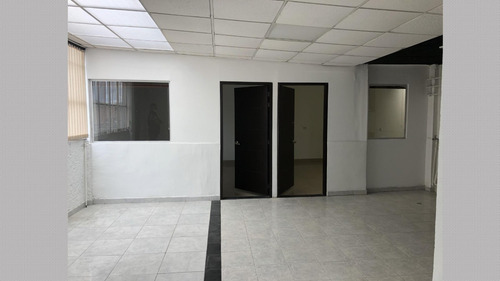 Imagen 18 de 21 de Excelente Bodega Para Uso Industrial, Comercial Y/o Residencial