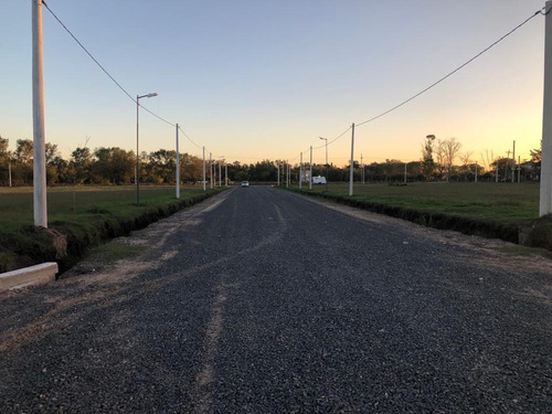 Imagen 5 de 21 de Terreno En Venta En J.gorina | 510y167 | Don Basilio (mza.b-l.14)