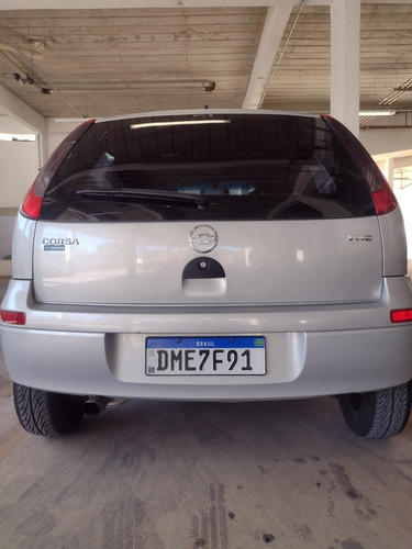 Imagem 14 de 14 de Chevrolet Corsa 2005 1.0 Maxx 5p