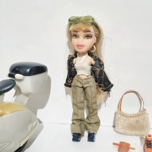 Lil' Bratz Ailani Li'l Moto-bike (Usado)