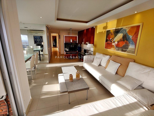 Imagen 5 de 23 de Apartamento En Primera Fila De Playa Mansa