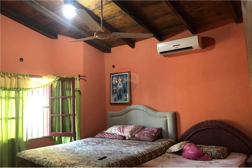 Vendo Casa En El Barrio San Miguel De Cambyreta: 3 Habitaciones Y 1 Baño