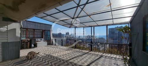 Casa En Venta Valparaíso, Gran Potencial Vivir O Inversión