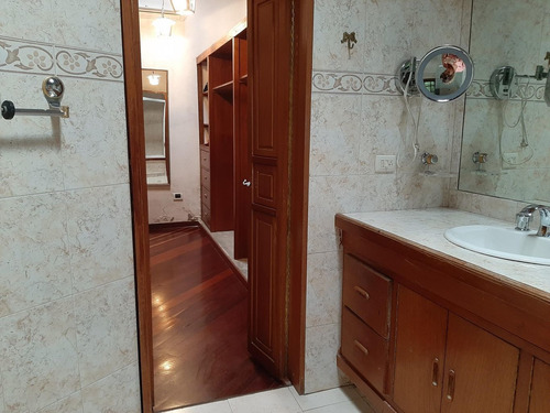 Imagen 18 de 23 de Casa En Venta 21-19483 En Cumbres De Curumo Wp 04120104330