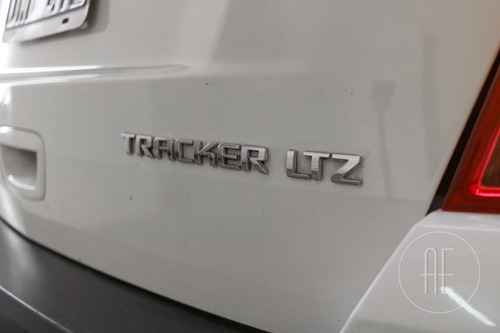 Imagen 6 de 14 de Chevrolet Tracker Fwd Ltz 2015
