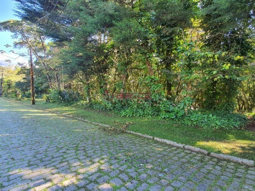 Imagem 1 de 2 de Terreno Com 4 Mil M² Em Condomínio No Comary. - Te00419 - 69680508