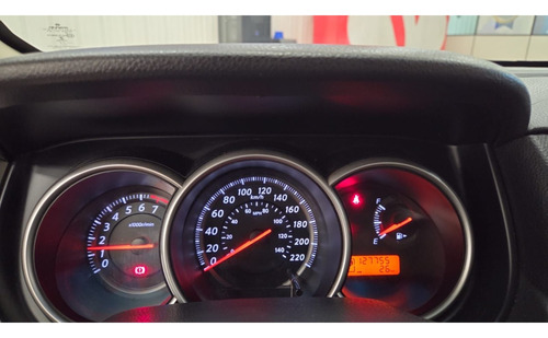 Nissan Tiida 1.8 SL 16V FLEX 4P AUTOMÁTICO