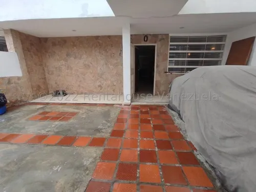Casa En Venta Los Pomelos