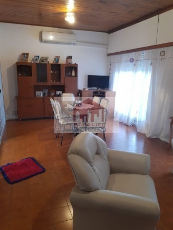 Imagen 15 de 30 de Casa Multifamiliar Virrey Del Pino