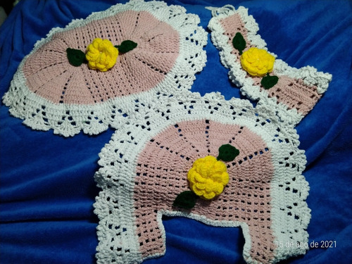 Imagem 1 de 3 de Conjunto Crochê Para Banheiro