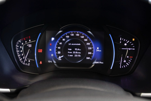 Hyundai Santa Fe Limited Tech 2.0 L