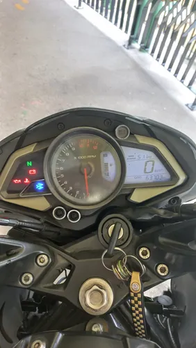 Pulsar Ns 200 Negro Mate
