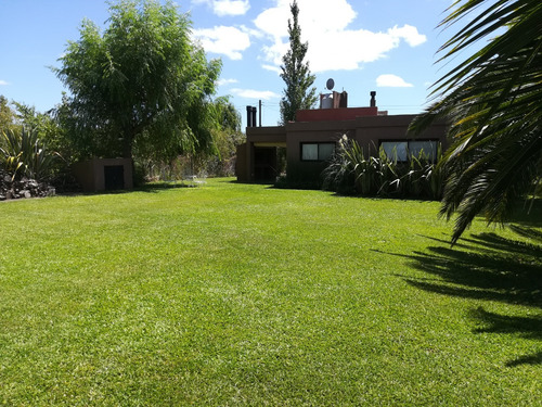 Simona House Chascomus