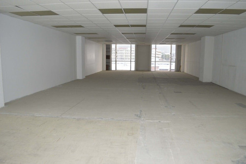 Oficina De 250 M2 Por Paradero 4 Caminos