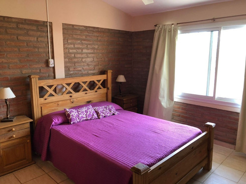 Imagen 10 de 14 de Casa En Estancia Vieja A Metros Del Rio