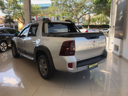 Imagem 2 de 10 de Renault Duster Oroch 2.0 16v Flex Dynamique 4p Automatico