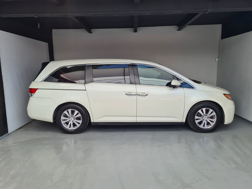 Imagen 6 de 15 de Honda Odyssey 2014 3.5 Lx At