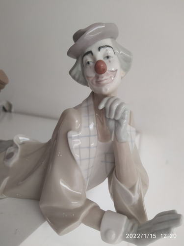 Payaso Acostado De Lladro