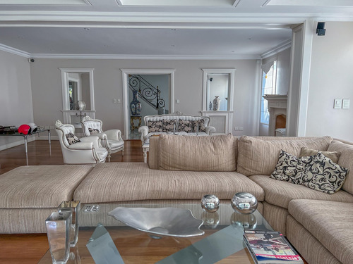 Casa En Venta En Martínez, San Isidro, G.b.a. Zona Norte