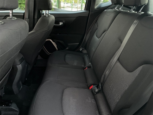 Imagem 7 de 8 de Renegade 1.8 16v Flex Sport 4p Automático