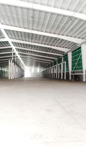 Renta Nave De 8,820m2 En San Nicolás Límites Con Monterrey