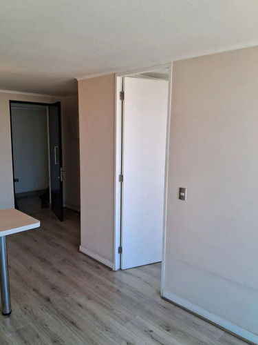 Impecable Departamento En Moderno Edificio A Pasos Alameda