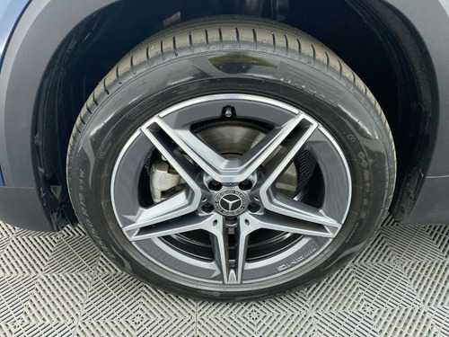 Mercedes Benz Clase Glb 200 Amg Line 1.3