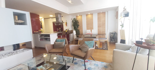 Hermoso Apto Con Terraza En Zona Financiera. Arriendo