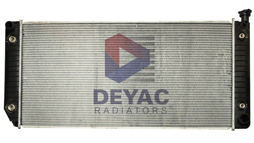 Radiador Cadillac Escalade 2000 5.7l Deyac 56 Mm