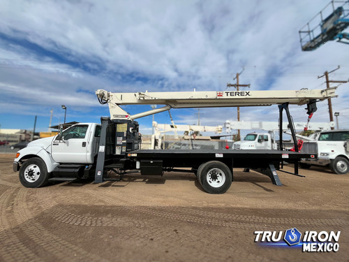 Grua Titan 2015 Ford F750 Con Terex Bt3870 De 19 Toneladas