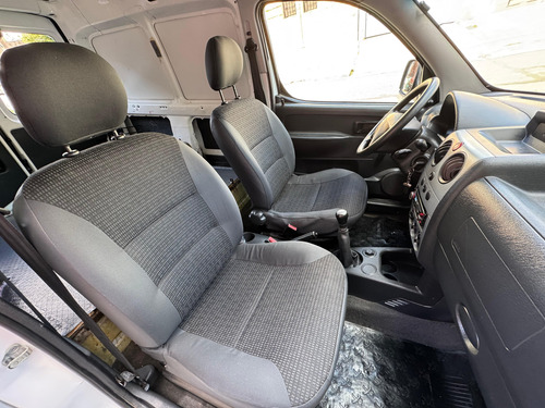 Peugeot Partner 1.6 Hdi Confort