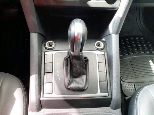 Imagem 8 de 12 de Amarok 2.0 Trendline 4x4 Cd 16v Turbo Intercooler Diesel 4p