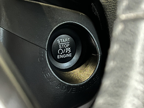Jeep Renegade 1.8 16V FLEX LIMITED 4P AUTOMÁTICO