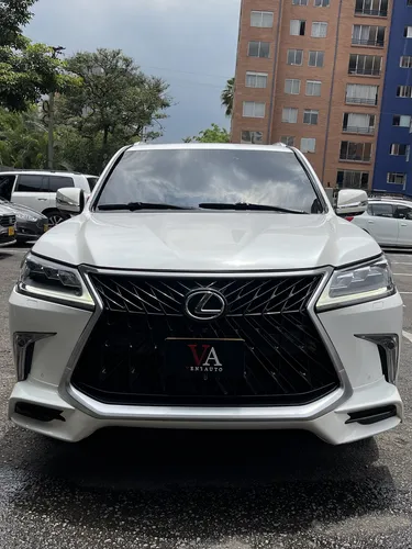 Lexus LX 5.7 570