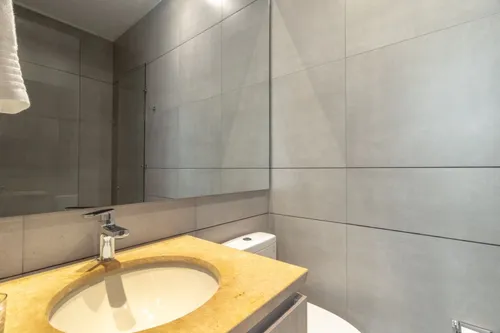 Apartamento En Venta En Los Rosales. Cod V16251