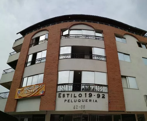 Local En Arriendo En Cali Valle Del Lili. Cod 86967