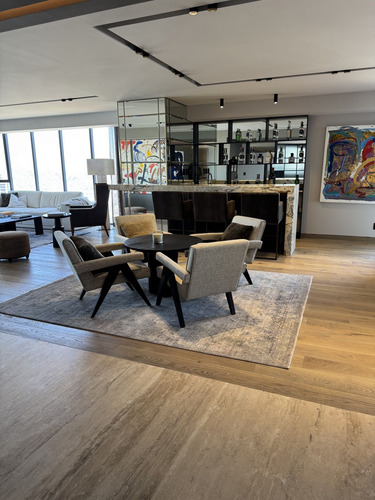 Exclusivo Penthouse En Venta Taira Bosque Real