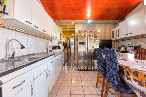 Cómoda Y Céntrica Casa A Sólo Pasos De Vicuña Mack...