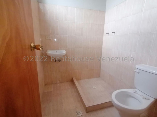 Imagen 18 de 30 de Casas En Venta En La Mata Cabudare, Lara 22-24675 Lcdo Romer Gonzalez Profesional Inmobiliario Renta House