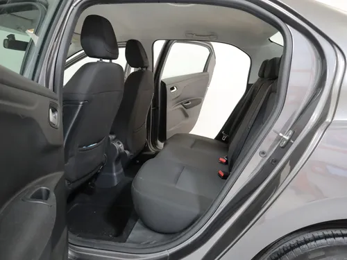 Peugeot 301 ALLURE 1.6 MT 4P