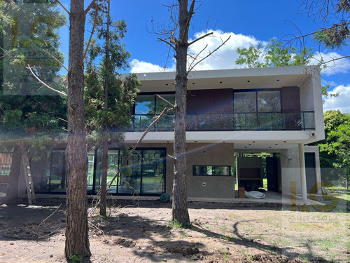 Casa En Venta Y En Alquiler En Greenville Polo Resort
