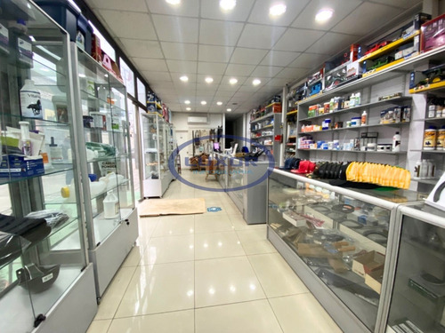 Amplia Bodega + Local En Venta En Club Hípico 722mt2