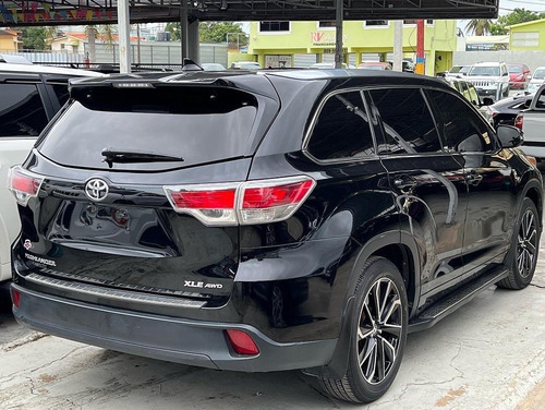 Imagen 10 de 10 de Toyota Hilander