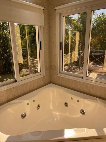 Imagen 29 de 30 de Hermosa Casa En Venta En Barrio Cerrado Santa Ana -