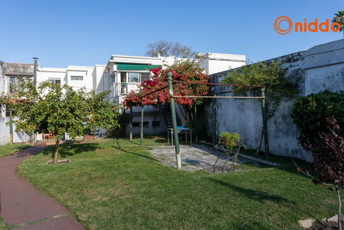 Imagen 23 de 30 de Venta De Casa En Parque Batlle. Vidal Y Fuentes Esquina Mc E (ref: Ndd-36)