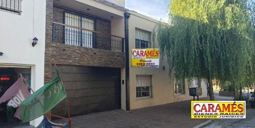 Casa En Venta En Avellaneda Oeste