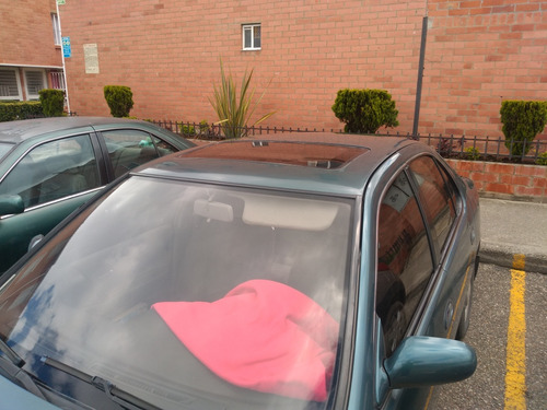 Nissan Bluebird 2.0 Sss