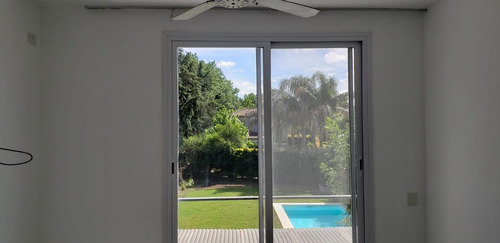 Imagen 18 de 30 de Hermosa Casa En Venta - Santa Maria De Los Olivos