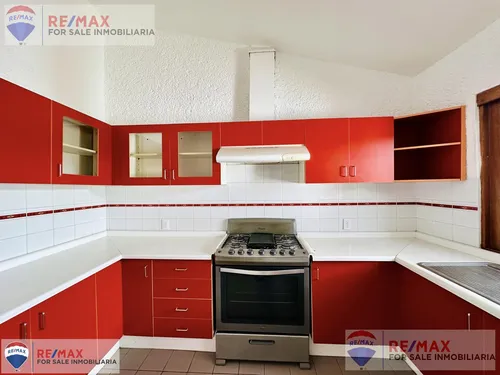 Venta De Casa De Un Nivel En Zona Exclusiva De Cuernavaca, Morelosclave 5379