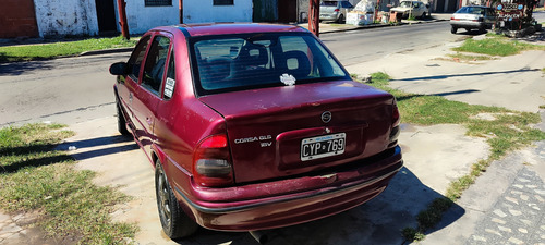 Chevrolet Corsa Classic 1.6 Gl Aa Dh